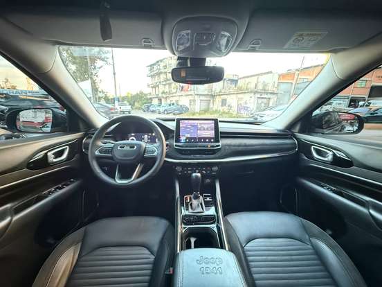 JEEP-COMMANDER-1.3 T270 TURBO FLEX LIMITED AT6 JEEP-COMMANDER-2024