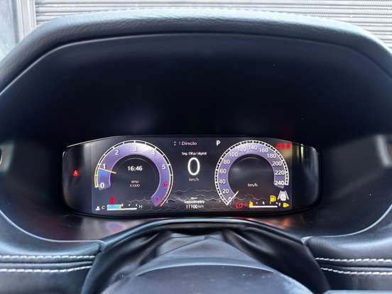 JEEP-COMMANDER-2025