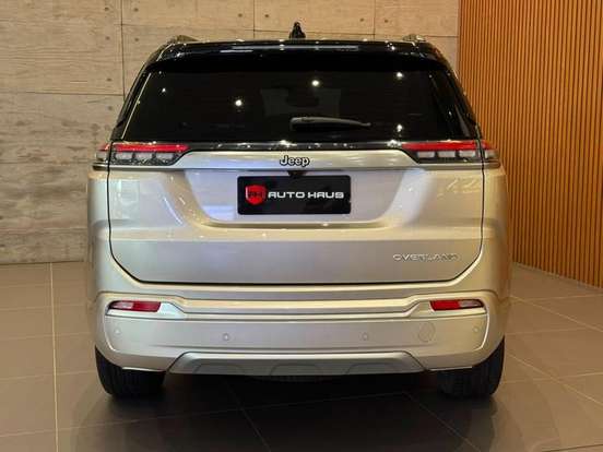 JEEP-COMMANDER-2024