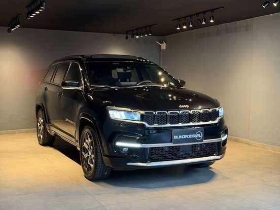 JEEP-COMMANDER-2024