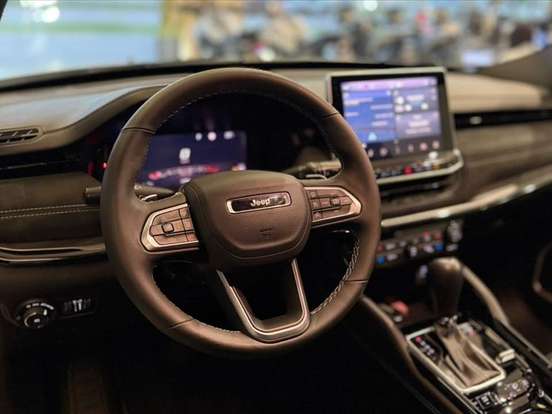 JEEP-COMMANDER-2.0 HURRICANE 4 TURBO GASOLINA BLACKHAWK AT9 JEEP-COMMANDER-2024