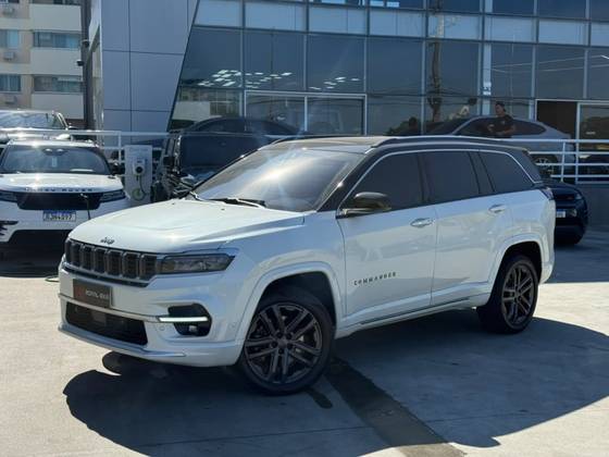 JEEP COMMANDER 2.0 HURRICANE 4 TURBO GASOLINA OVERLAND AT9