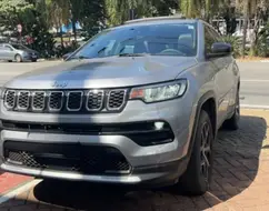 JEEP COMPASS 1.3 T270 TURBO FLEX LONGITUDE AT6 JEEP COMPASS 1.3 T270 TURBO FLEX LONGITUDE AT6