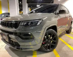 JEEP COMPASS 2.0 HURRICANE 4 TURBO GASOLINA BLACKHAWK AT9 JEEP COMPASS 2.0 HURRICANE 4 TURBO GASOLINA BLACKHAWK AT9