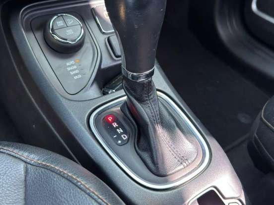 JEEP-COMPASS-2.0 16V DIESEL LONGITUDE 4X4 AUTOMÁTICO JEEP-COMPASS-2021
