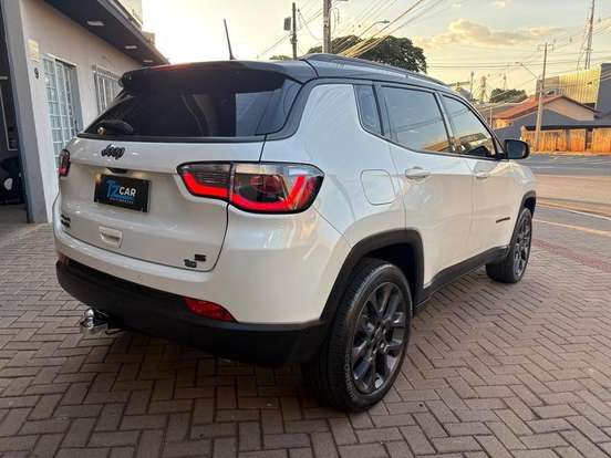 JEEP-COMPASS-2021