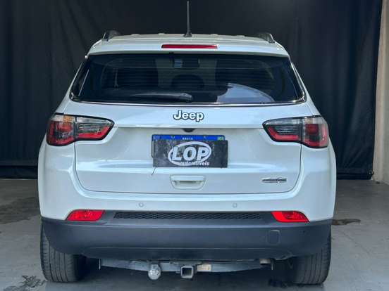 JEEP-COMPASS-2.0 16V FLEX LONGITUDE AUTOMÁTICO JEEP-COMPASS-2017