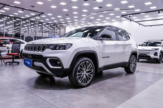 JEEP COMPASS 2.0 TD350 TURBO DIESEL LIMITED AT9