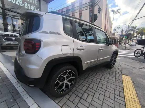 JEEP-RENEGADE-2025