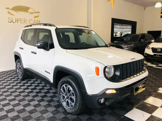 JEEP RENEGADE 2.0 16V TURBO DIESEL CUSTOM 4P 4X4 AUTOMÁTICO