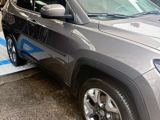 JEEP-COMPASS-2.0 16V DIESEL LONGITUDE 4X4 AUTOMÁTICO JEEP-COMPASS-2020