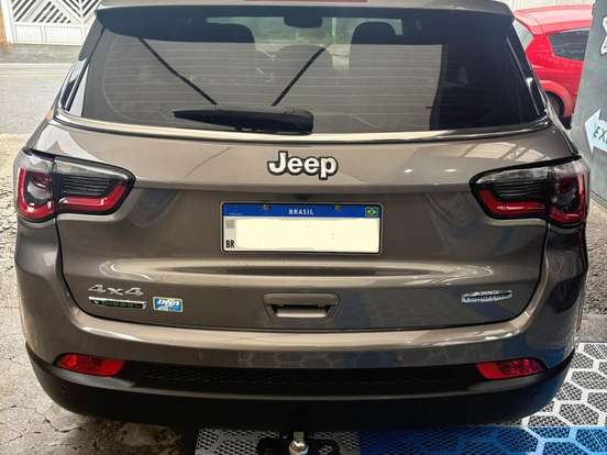 JEEP-COMPASS-2.0 16V DIESEL LONGITUDE 4X4 AUTOMÁTICO JEEP-COMPASS-2020
