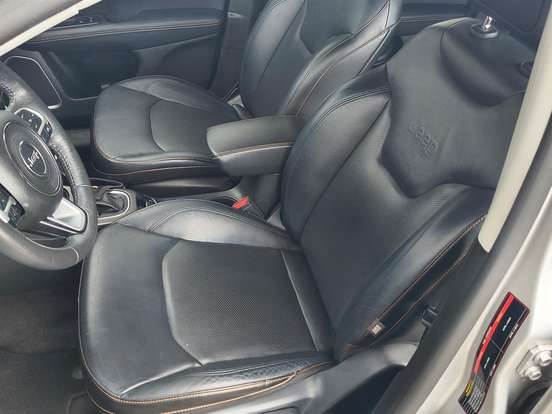 JEEP-COMPASS-2.0 16V FLEX LONGITUDE AUTOMÁTICO JEEP-COMPASS-2018