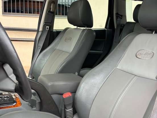 JEEP-GRAND CHEROKEE-5.7 OVERLAND HEMI 4X4 V8 16V GASOLINA 4P AUTOMÁTICO JEEP-GRAND CHEROKEE-2007