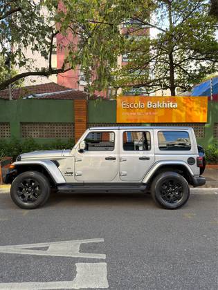 JEEP WRANGLER 2.0 TURBO GASOLINA SAHARA 4P 4X4 AT8