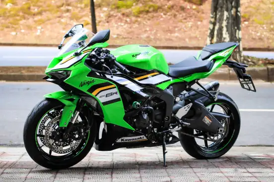 KAWASAKI-NINJA ZX-6R KAWASAKI-NINJA ZX-6R-2025