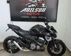 KAWASAKI Z800 KAWASAKI Z800