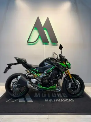 KAWASAKI Z900 R EDITION 