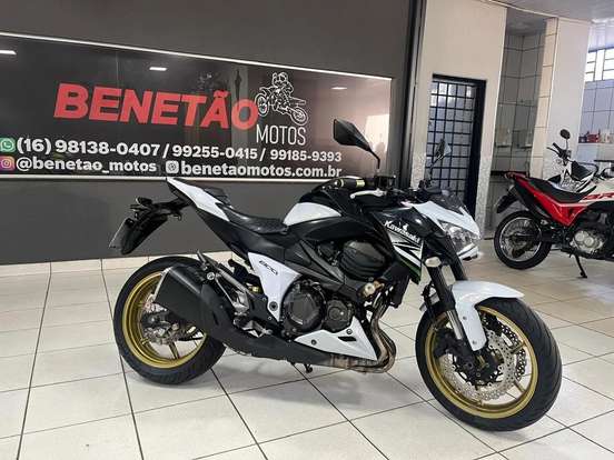 KAWASAKI-Z800 KAWASAKI-Z800-2013