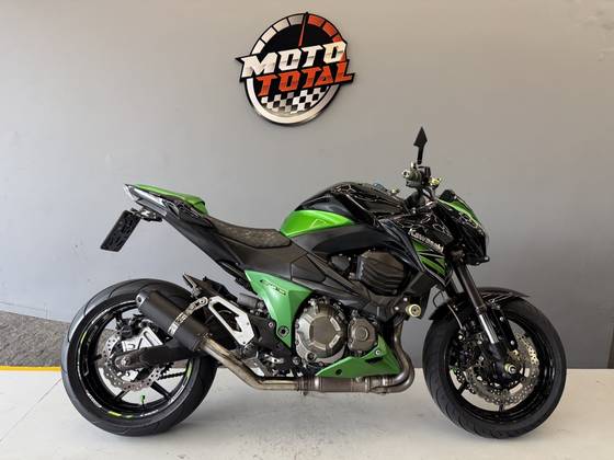 KAWASAKI Z800 