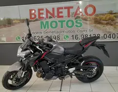 KAWASAKI Z900 KAWASAKI Z900