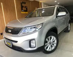KIA SORENTO 2.4 16V GASOLINA EX AUTOMÁTICO KIA SORENTO 2.4 16V GASOLINA EX AUTOMÁTICO
