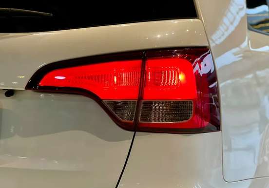 KIA-SORENTO-2014