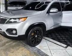 KIA SORENTO 2.4 16V GASOLINA EX AUTOMÁTICO KIA SORENTO 2.4 16V GASOLINA EX AUTOMÁTICO