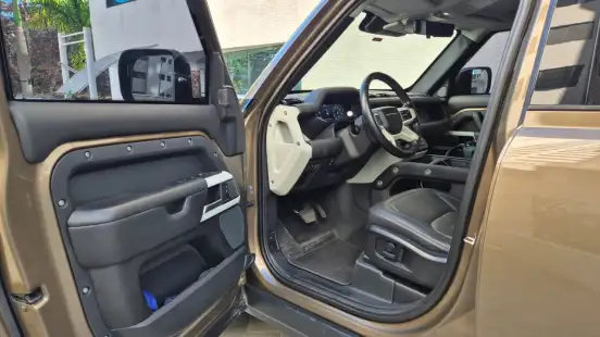 LAND ROVER-DEFENDER-2020