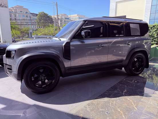 LAND ROVER-DEFENDER-2021