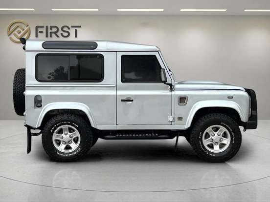 LAND ROVER-DEFENDER-2008