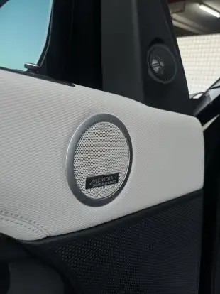 LAND ROVER-DISCOVERY-2021