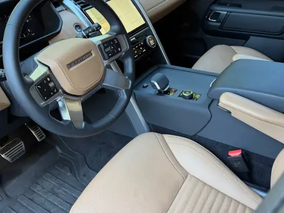 LAND ROVER-DISCOVERY-3.0 D350 TURBO DIESEL MHEV METROPOLITAN EDITION AUTOMÁTICO LAND ROVER-DISCOVERY-2025