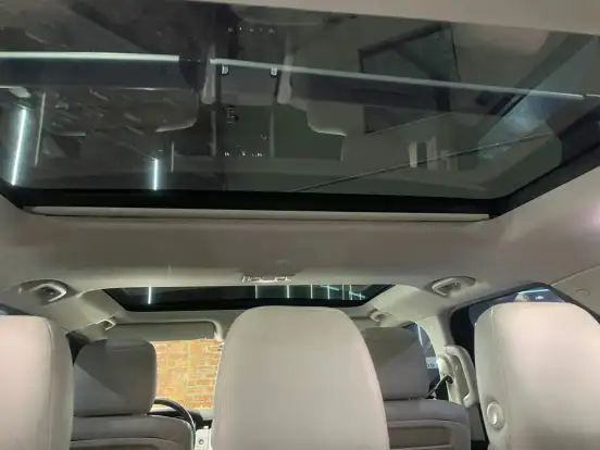 LAND ROVER-DISCOVERY-2016