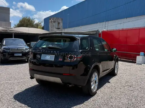 LAND ROVER-DISCOVERY SPORT-2.0 16V SI4 TURBO GASOLINA HSE 4P AUTOMÁTICO LAND ROVER-DISCOVERY SPORT-2017