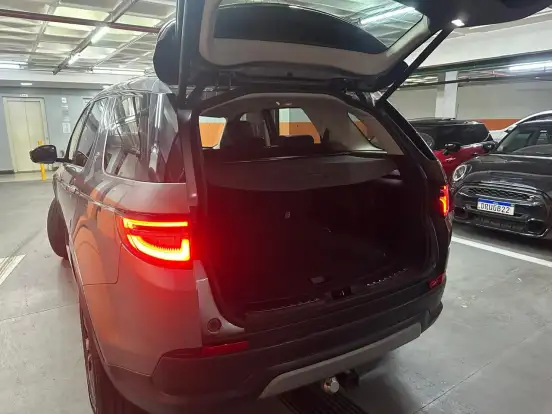 LAND ROVER-DISCOVERY SPORT-2020