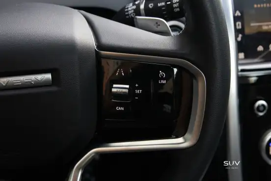 LAND ROVER-DISCOVERY SPORT-2023
