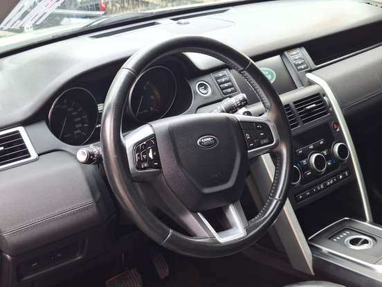 LAND ROVER-DISCOVERY SPORT-2016