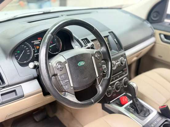LAND ROVER-FREELANDER 2-2013