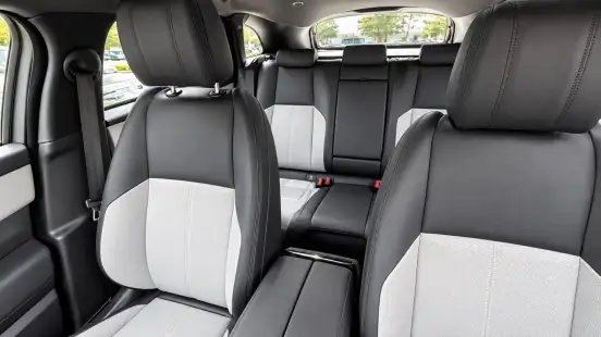 LAND ROVER-RANGE ROVER VELAR-2023