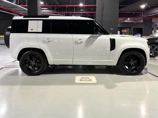 LAND ROVER-DEFENDER-2021