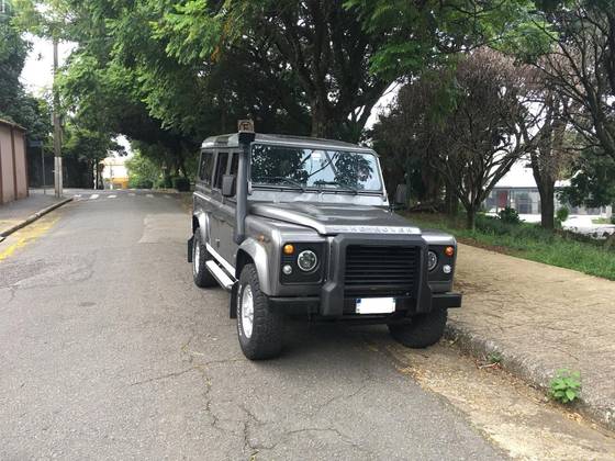 LAND ROVER DEFENDER 2.4 110 SW 4X4 TURBO DIESEL 4P MANUAL