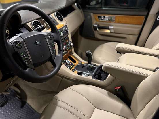 LAND ROVER-DISCOVERY 4-5.0 V8 GASOLINA HSE 4WD AUTOMÁTICO LAND ROVER-DISCOVERY 4-2013