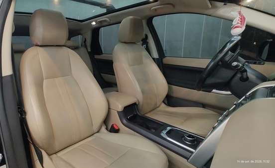 LAND ROVER-DISCOVERY SPORT-2019