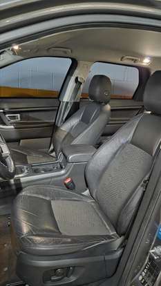 LAND ROVER-DISCOVERY SPORT-2015