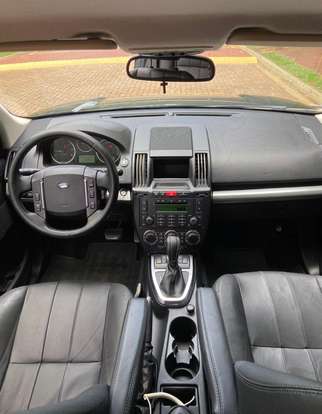 LAND ROVER-FREELANDER 2-2011