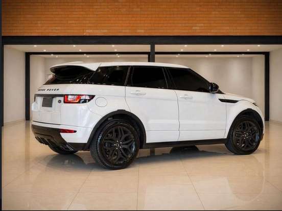 LAND ROVER-RANGE ROVER EVOQUE-2.0 HSE DYNAMIC 4WD 16V FLEX 4P AUTOMÁTICO LAND ROVER-RANGE ROVER EVOQUE-2018