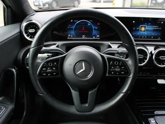 MERCEDES-BENZ-A 200-1.3 CGI GASOLINA ADVANCE SEDAN 7G-DCT MERCEDES-BENZ-A 200-2020