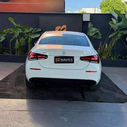 MERCEDES-BENZ-A 200-2020