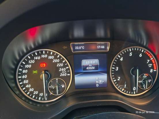 MERCEDES-BENZ-A 200-1.6 TURBO 16V FLEX 4P AUTOMÁTICO MERCEDES-BENZ-A 200-2015
